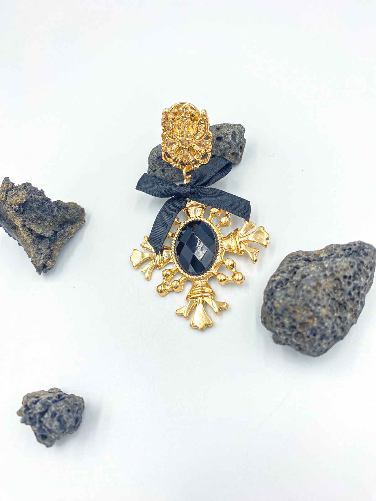 Black Crystal